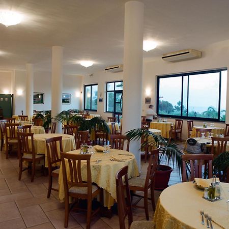 Villaggio Pineta Petto Bianco Capo Vaticano Exteriér fotografie