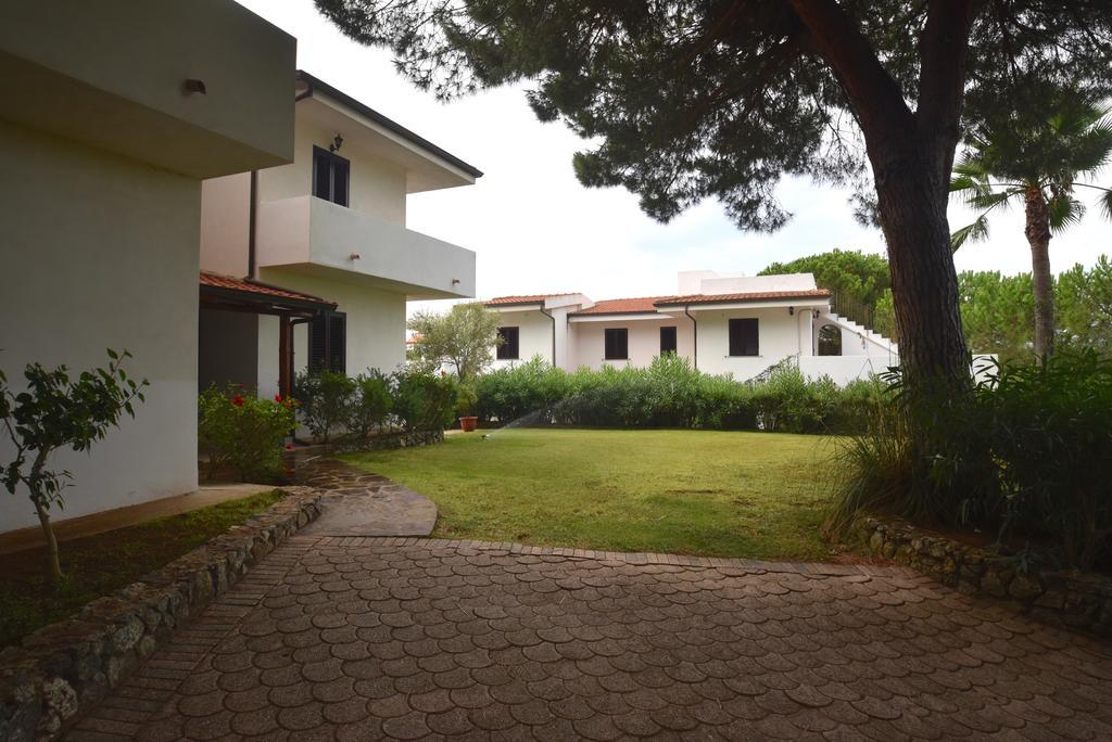 Villaggio Pineta Petto Bianco Capo Vaticano Exteriér fotografie